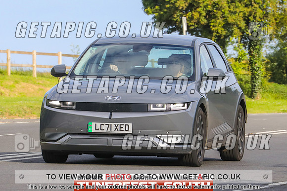 GP2406-14018-C_LOGO_ON_PHOTO