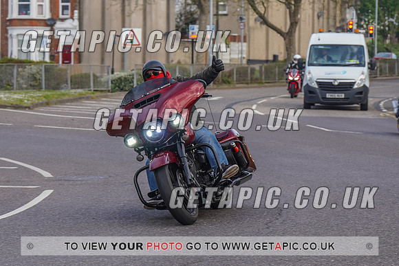 RS2204_3002