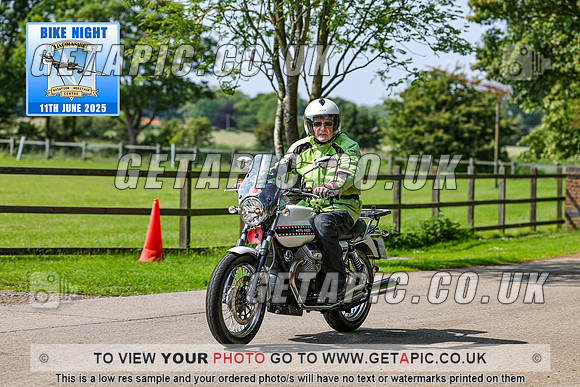 PR2506-00003_LOGO_ON_PHOTO
