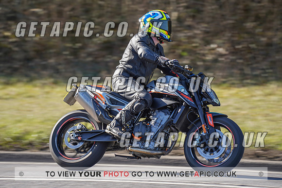 RS2202_3786