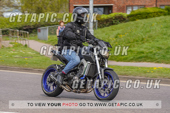 RS2204_7583