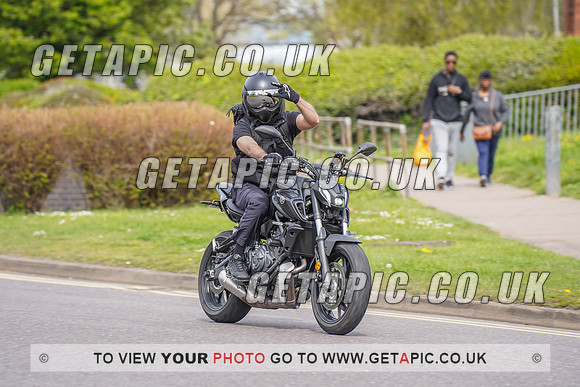 RS2204_7623