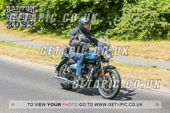 SB2207-11017_WITH_LOGO_ON_PHOTO