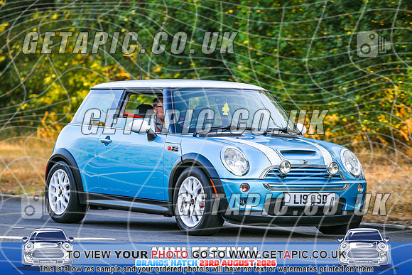 SJ2608-907_LOGO_ON_PHOTO