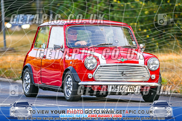 SJ2608-931_LOGO_ON_PHOTO