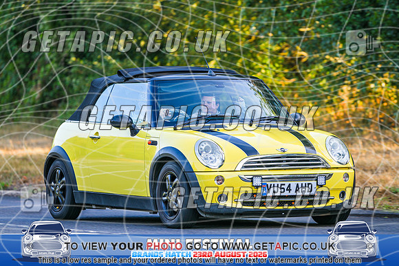 SJ2608-948_LOGO_ON_PHOTO