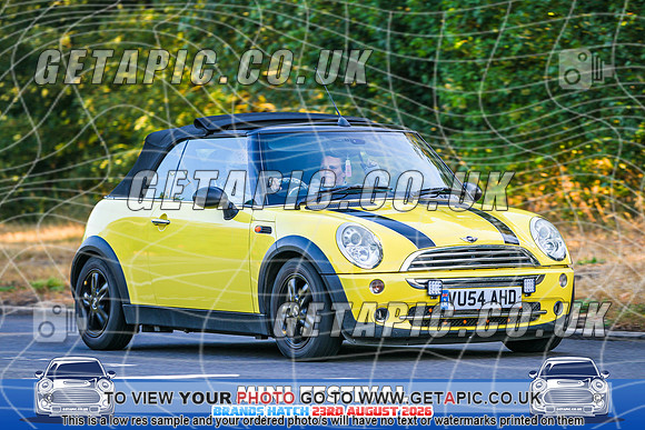 SJ2608-949_LOGO_ON_PHOTO