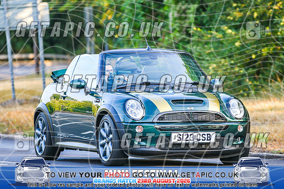 SJ2608-958_LOGO_ON_PHOTO