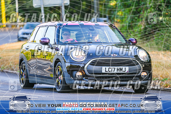 SJ2608-1249_LOGO_ON_PHOTO