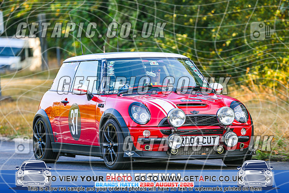 SJ2608-1254_LOGO_ON_PHOTO