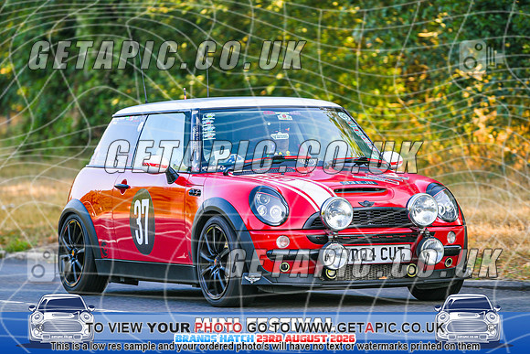 SJ2608-1256_LOGO_ON_PHOTO