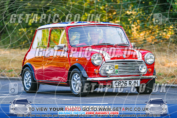 SJ2608-1430_LOGO_ON_PHOTO