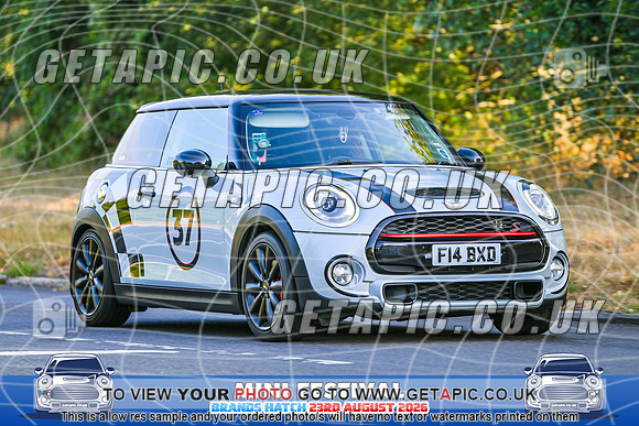 SJ2608-1434_LOGO_ON_PHOTO