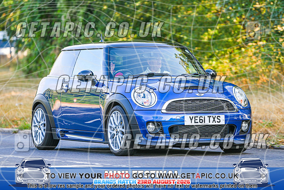 SJ2608-1438_LOGO_ON_PHOTO