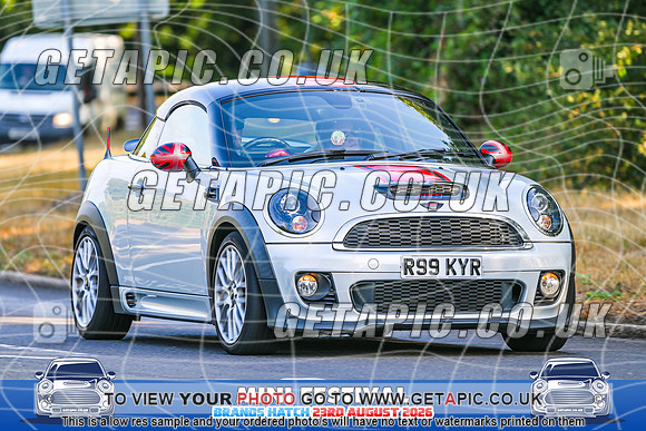 SJ2608-1439_LOGO_ON_PHOTO