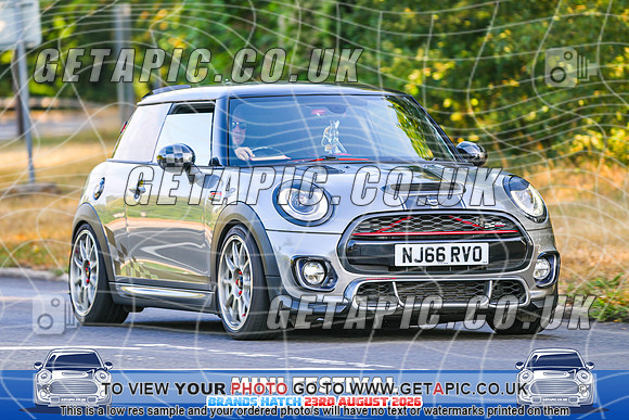 SJ2608-1444_LOGO_ON_PHOTO