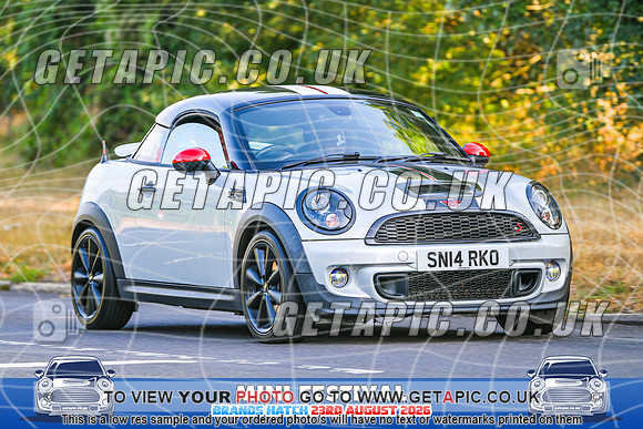 SJ2608-1446_LOGO_ON_PHOTO