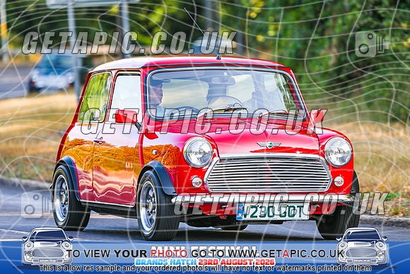SJ2608-1479_LOGO_ON_PHOTO