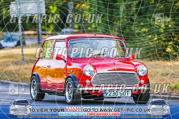 SJ2608-1480_LOGO_ON_PHOTO