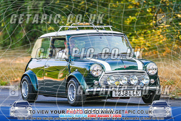 SJ2608-1496_LOGO_ON_PHOTO