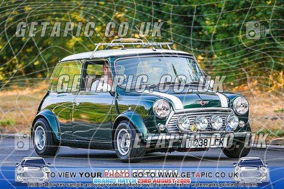 SJ2608-1497_LOGO_ON_PHOTO