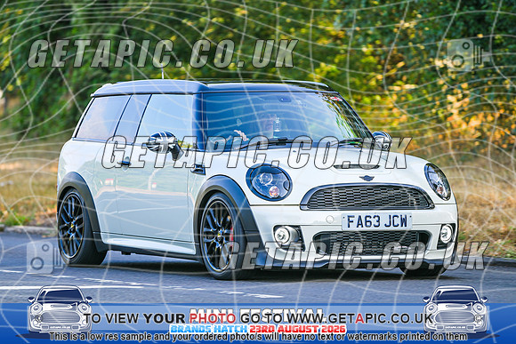 SJ2608-1500_LOGO_ON_PHOTO