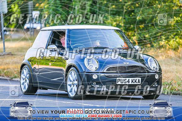SJ2608-1506_LOGO_ON_PHOTO