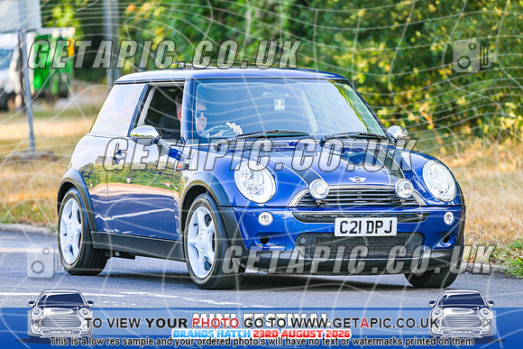 SJ2608-1508_LOGO_ON_PHOTO