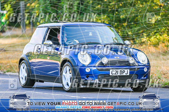 SJ2608-1509_LOGO_ON_PHOTO