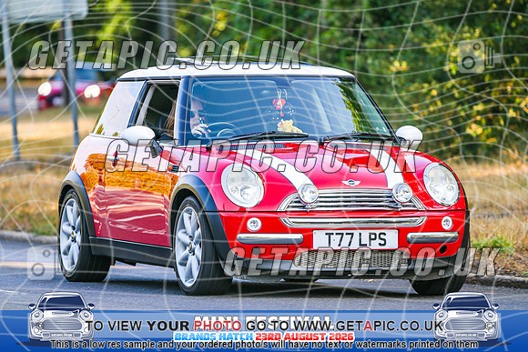 SJ2608-1512_LOGO_ON_PHOTO