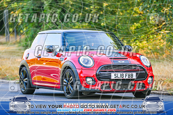 SJ2608-1519_LOGO_ON_PHOTO