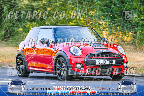 SJ2608-1521_LOGO_ON_PHOTO