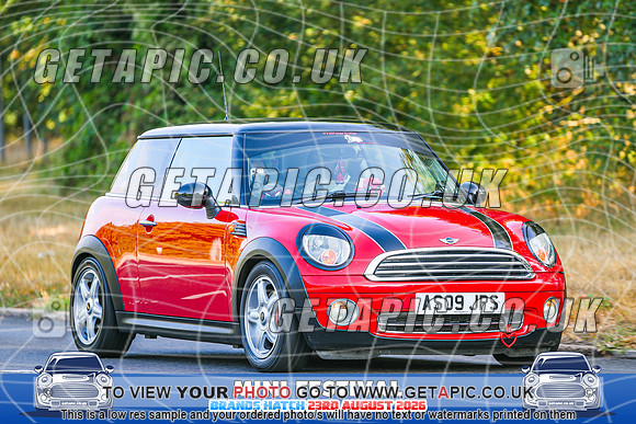 SJ2608-1524_LOGO_ON_PHOTO