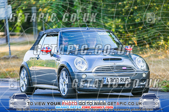 SJ2608-1542_LOGO_ON_PHOTO