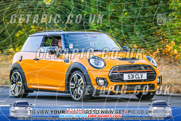 SJ2608-1554_LOGO_ON_PHOTO