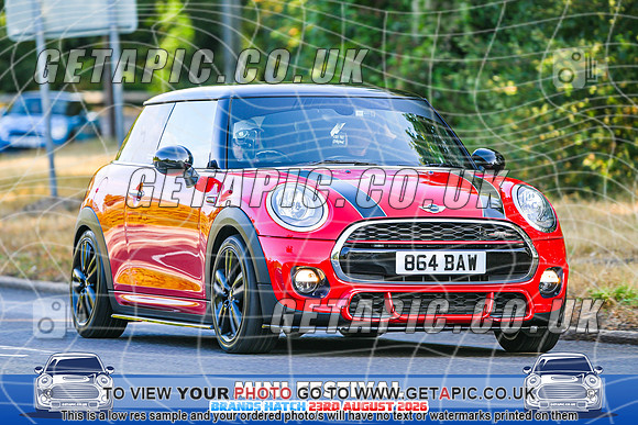 SJ2608-1555_LOGO_ON_PHOTO
