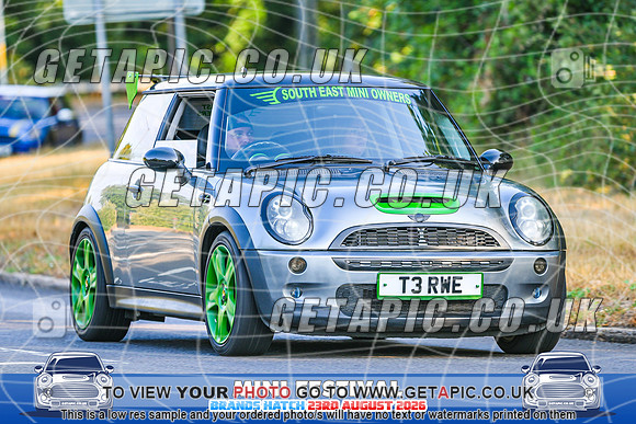 SJ2608-1559_LOGO_ON_PHOTO