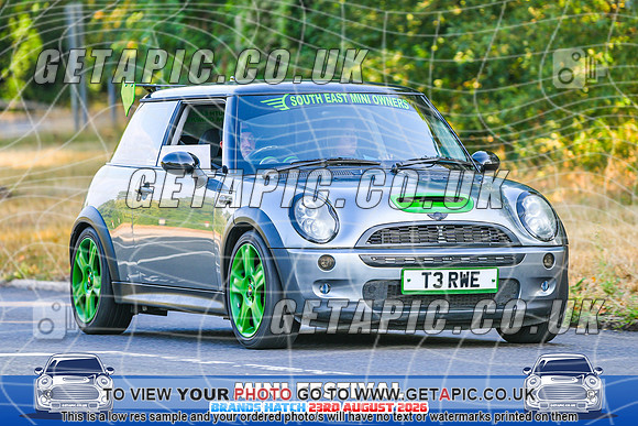 SJ2608-1561_LOGO_ON_PHOTO