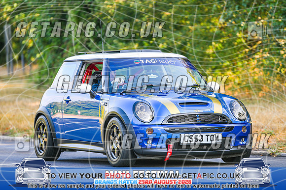 SJ2608-1569_LOGO_ON_PHOTO