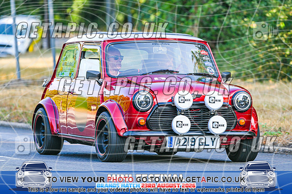 SJ2608-1574_LOGO_ON_PHOTO
