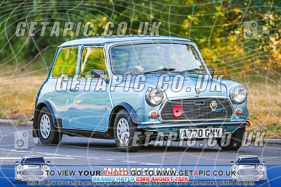 SJ2608-1601_LOGO_ON_PHOTO