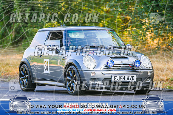 SJ2608-1614_LOGO_ON_PHOTO