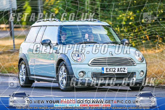 SJ2608-1626_LOGO_ON_PHOTO