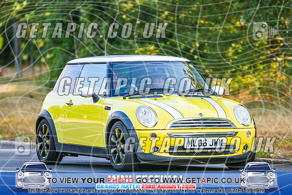SJ2608-1645_LOGO_ON_PHOTO
