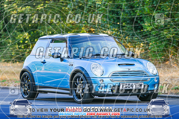 SJ2608-1660_LOGO_ON_PHOTO