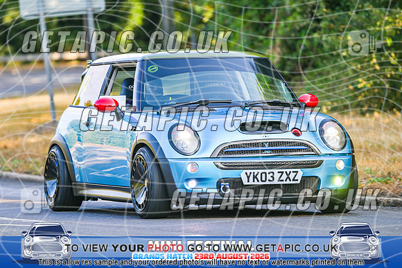 SJ2608-1684_LOGO_ON_PHOTO