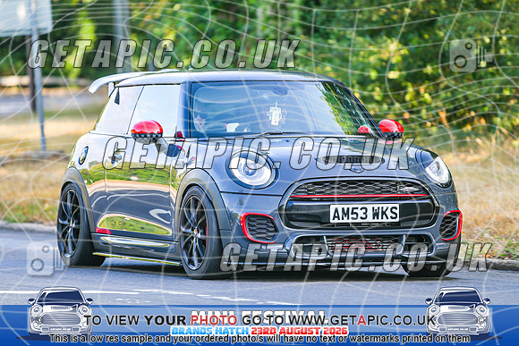 SJ2608-1691_LOGO_ON_PHOTO