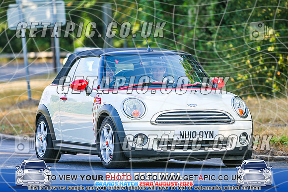 SJ2608-1712_LOGO_ON_PHOTO