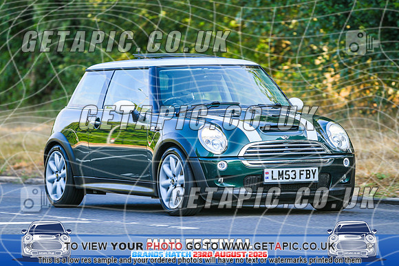 SJ2608-1738_LOGO_ON_PHOTO