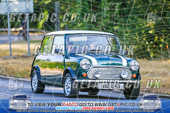 SJ2608-1752_LOGO_ON_PHOTO